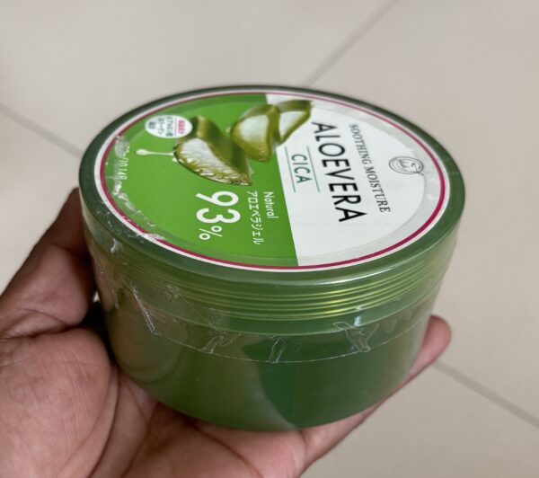 Soothing Moisture Aloe Vera CICA Gel