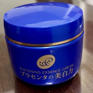 Placenta White Medicated Whitening Essence Cream (55g) – Made in Japan 🇯🇵